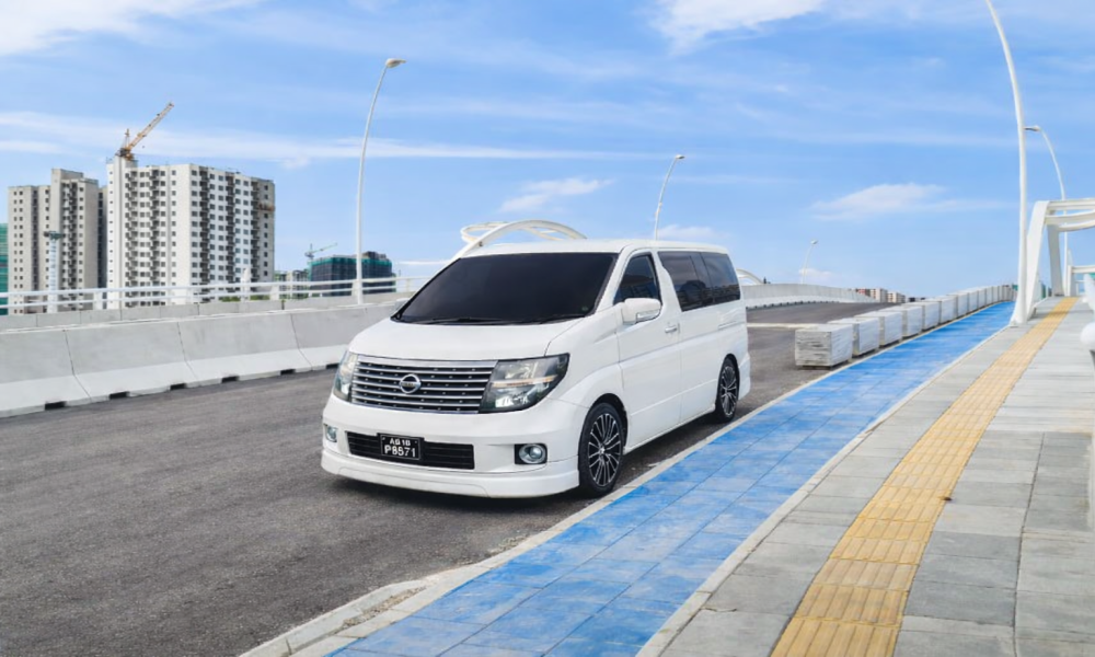 7-Seater Van for Private Booking